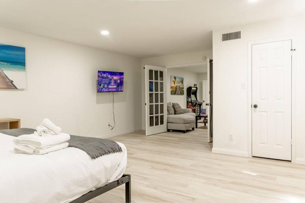 Roomy Home 5 Mins From Attractions 加尔维斯敦 外观 照片